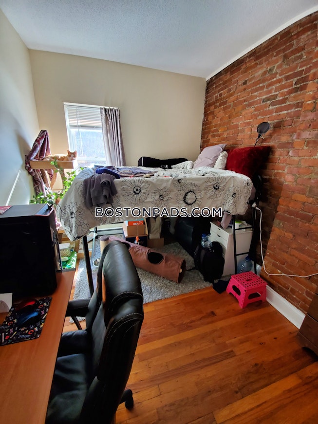 Boston - $3,145+ /mo