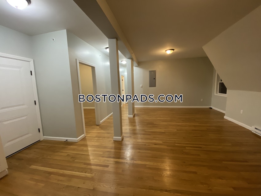 BOSTON - DORCHESTER - GROVE HALL - 5 Beds, 2 Baths - Image 11