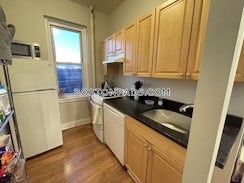 Hemenway St./>, Boston