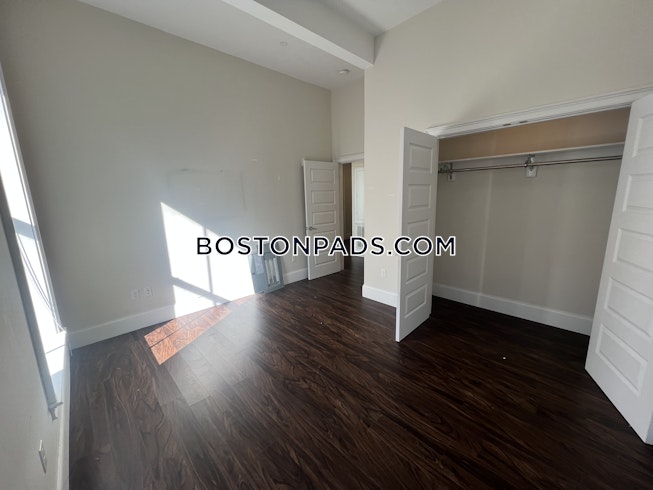 Boston - $5,700+ /mo