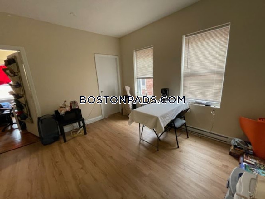BOSTON - MISSION HILL - 2 Beds, 1 Bath - Image 4