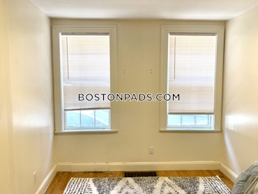 Boston - 1 Beds, 1 Baths