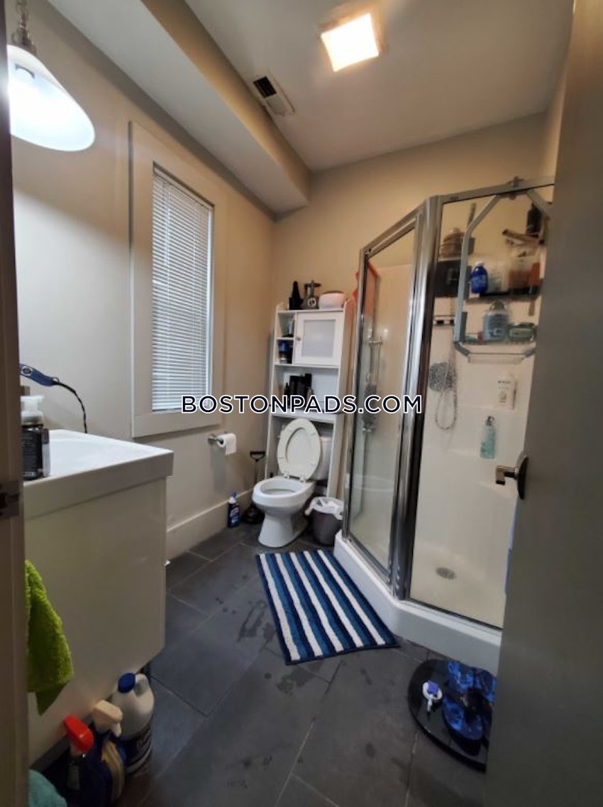 BOSTON - ALLSTON - 5 Beds, 2 Baths - Image 18