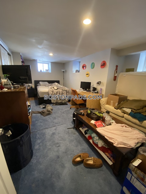 Long Ave. Boston photo 29