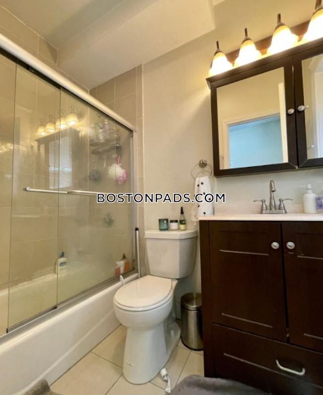 Boston - $6,800+ /mo