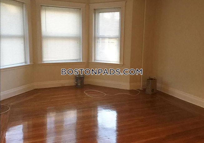 Brookline - $6,600+ /mo
