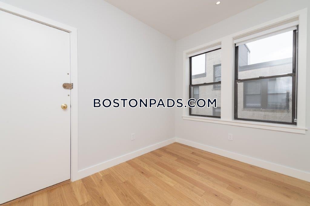 Boston - 1 Beds, 1 Baths