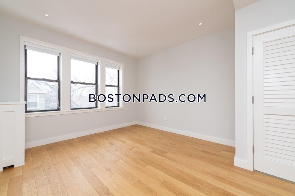 Boston - 1 Beds, 1 Baths