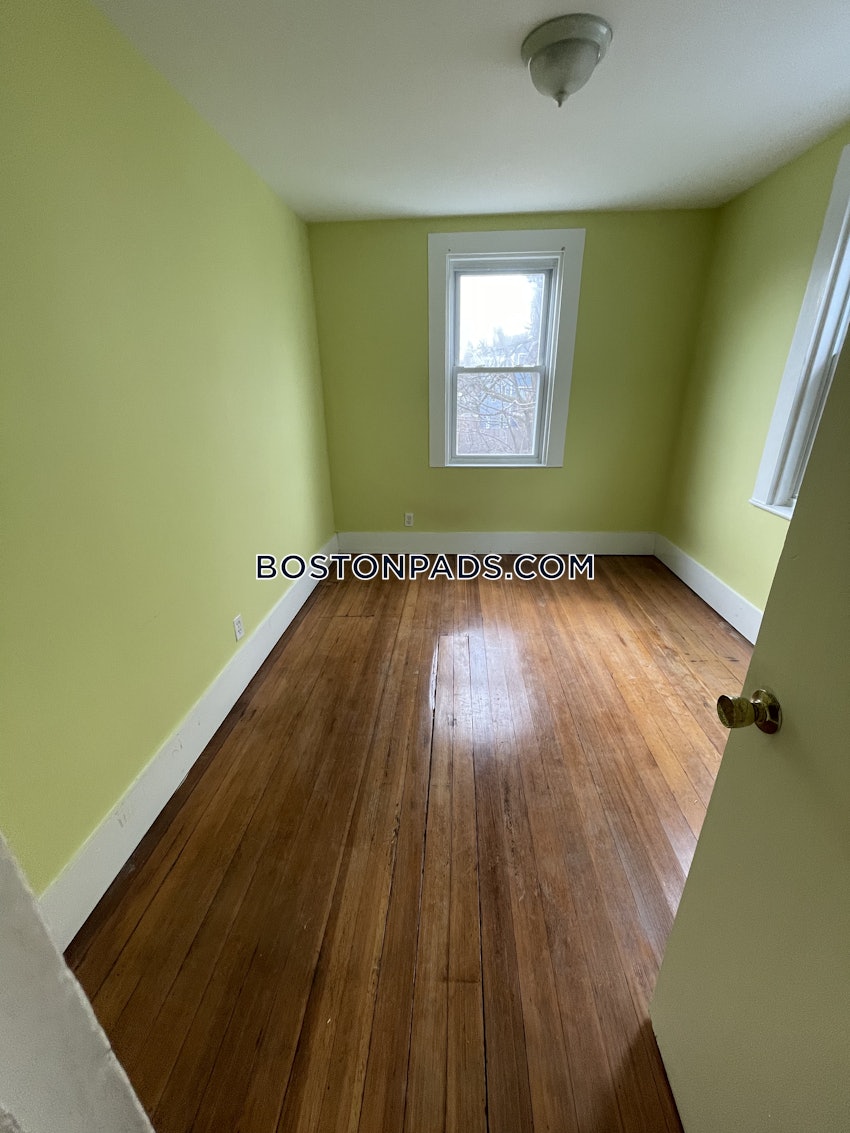 BOSTON - JAMAICA PLAIN - CENTER - 5 Beds, 2 Baths - Image 30