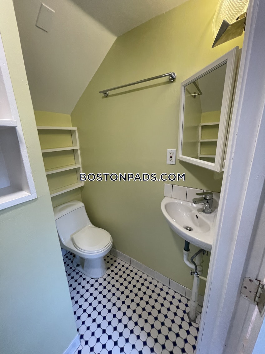 BOSTON - JAMAICA PLAIN - CENTER - 5 Beds, 2 Baths - Image 20