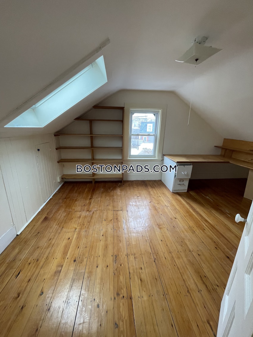 BOSTON - JAMAICA PLAIN - CENTER - 5 Beds, 2 Baths - Image 19