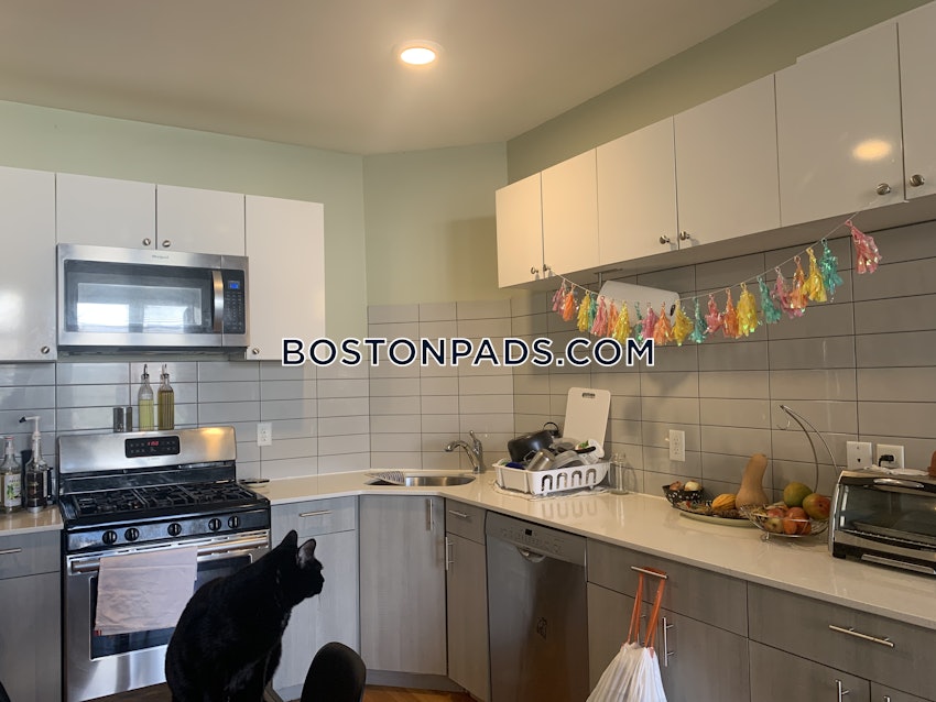 BOSTON - ROXBURY - 3 Beds, 2 Baths - Image 2