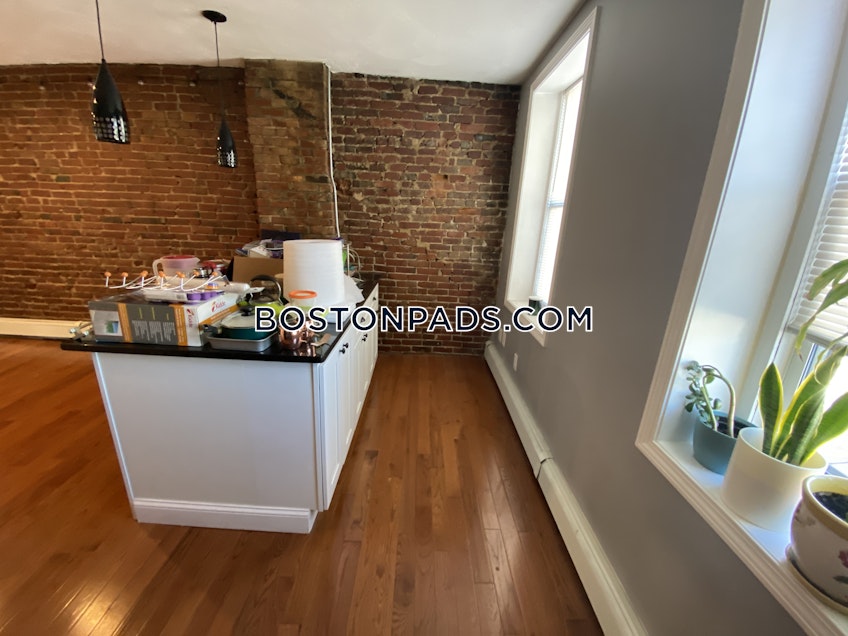 Boston - $2,950+ /month