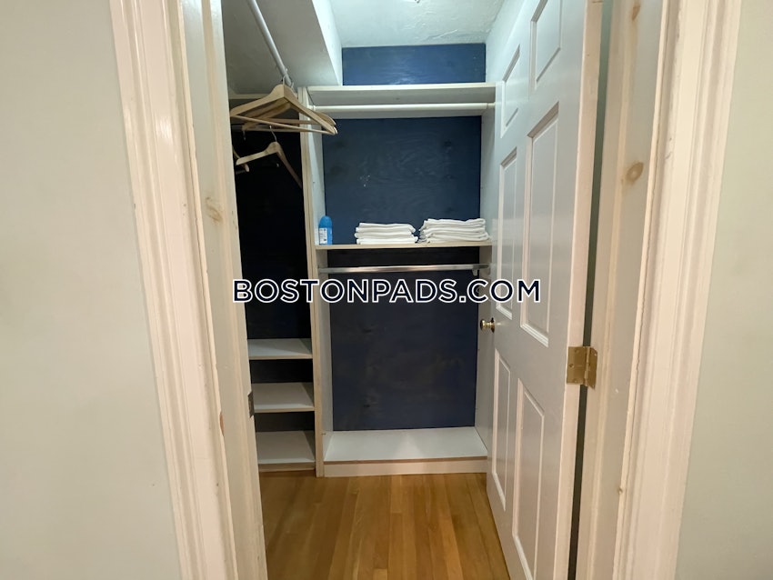 BOSTON - ROXBURY - 4 Beds, 2 Baths - Image 39