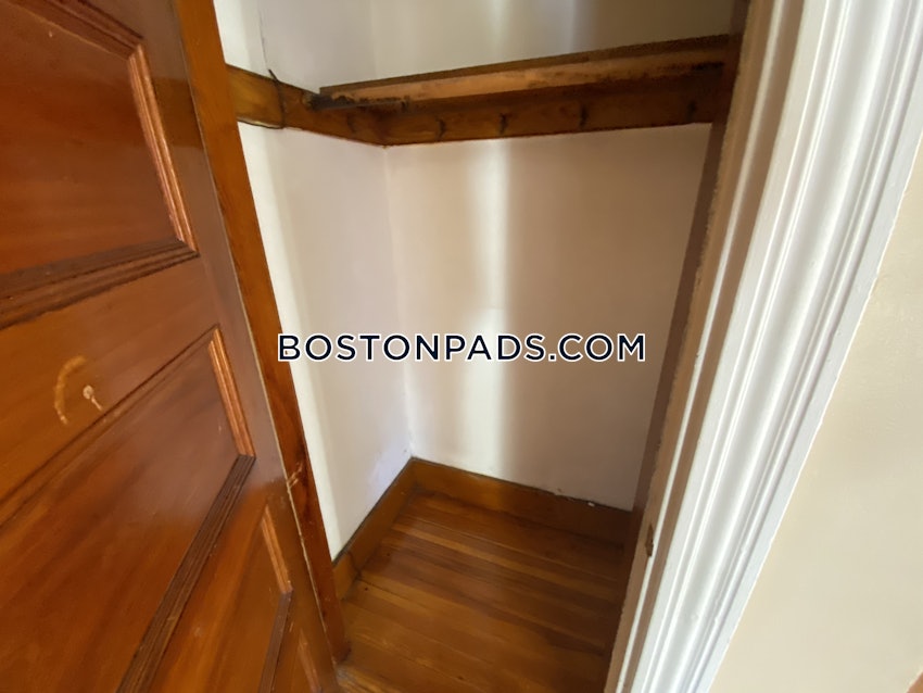 BROOKLINE- BROOKLINE VILLAGE - 4 Beds, 2 Baths - Image 58