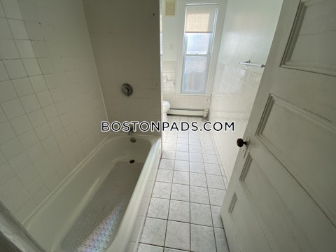 Washburn Ter. Brookline photo 56