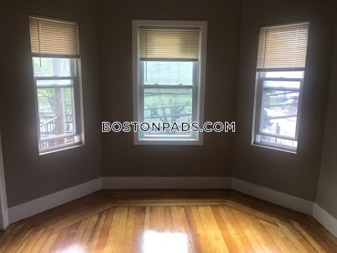 Boston - 3 Beds, 2 Baths