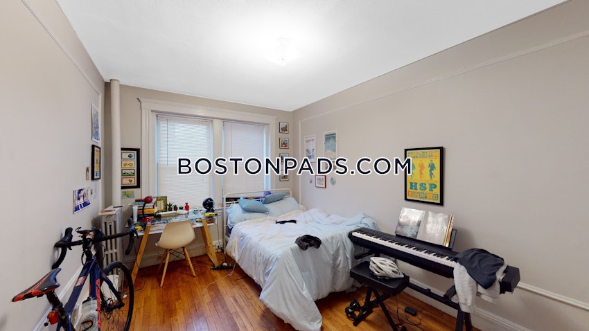 BROOKLINE- LONGWOOD AREA - 3 Beds, 1 Bath - Image 32