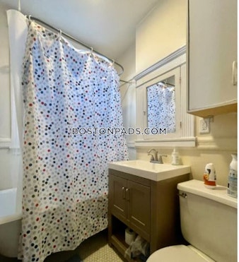 Euston St. Brookline