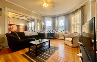 Euston St. Brookline