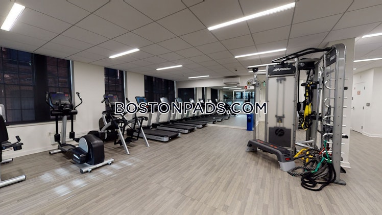 Harcourt St., Boston