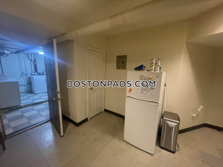 Hemenway St., Boston