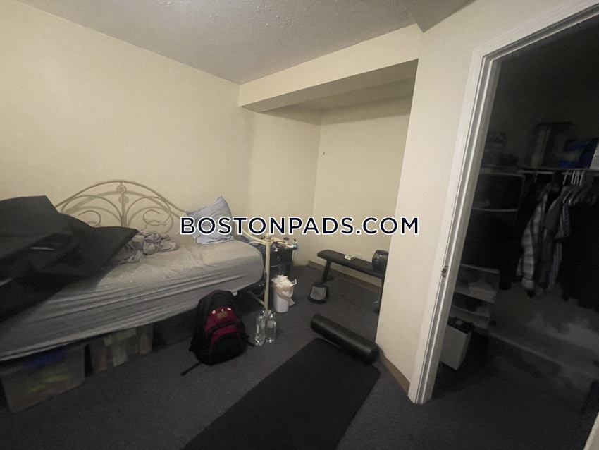 BOSTON - NORTHEASTERN/SYMPHONY - 2 Beds, 1 Bath - Image 2