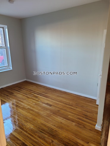 Boston - 3 Beds, 1 Baths