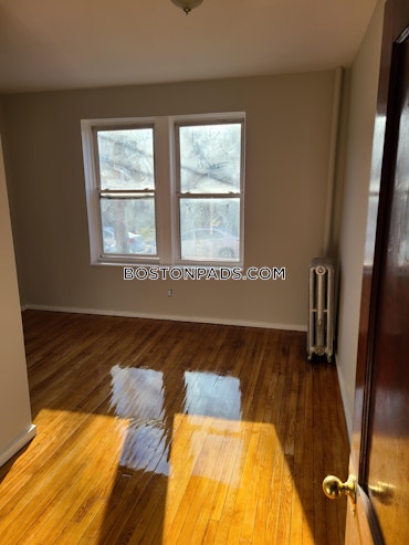 Boston - 3 Beds, 1 Baths