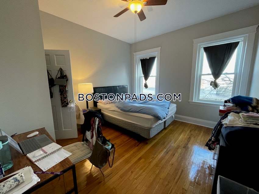 BOSTON - ALLSTON - 2 Beds, 1 Bath - Image 11