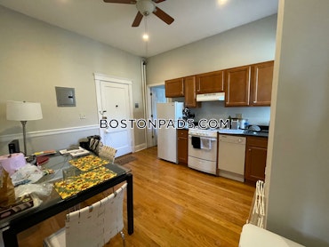 Boston - 2 Beds, 1 Baths