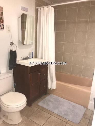 Boston - 4 Beds, 2 Baths