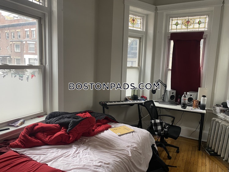 Hemenway St., Boston