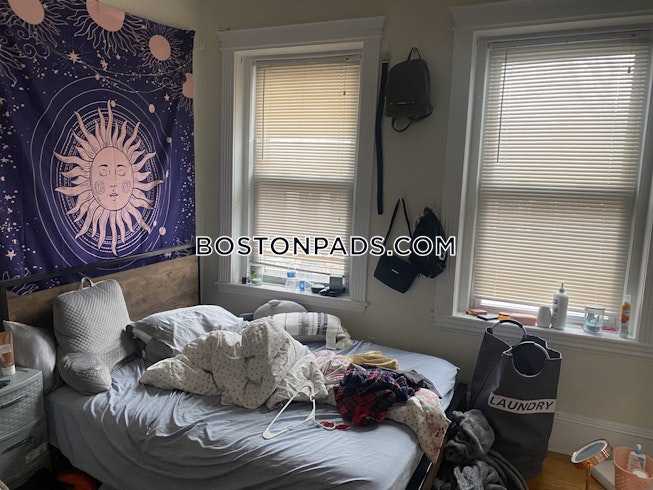 Boston - $4,700+ /mo