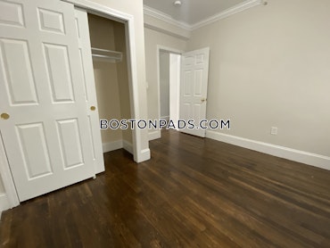 Boston - 4 Beds, 1 Baths