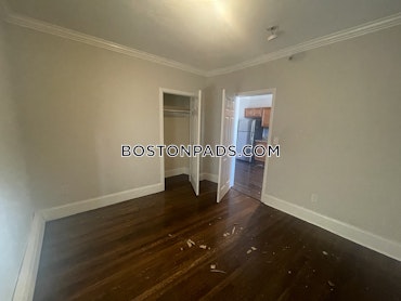 Boston - 4 Beds, 1 Baths