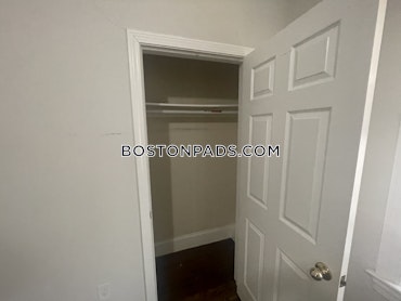 Boston - 4 Beds, 1 Baths