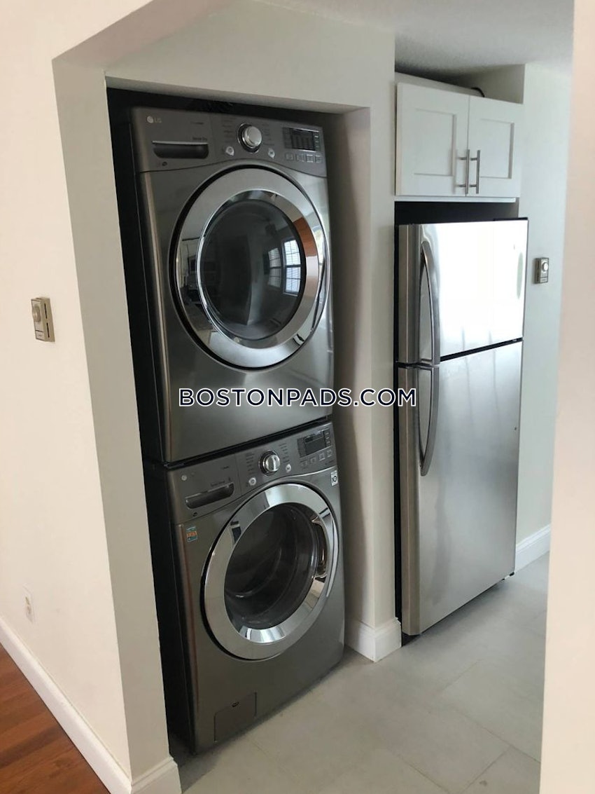 PLYMOUTH - 2 Beds, 1 Bath - Image 8