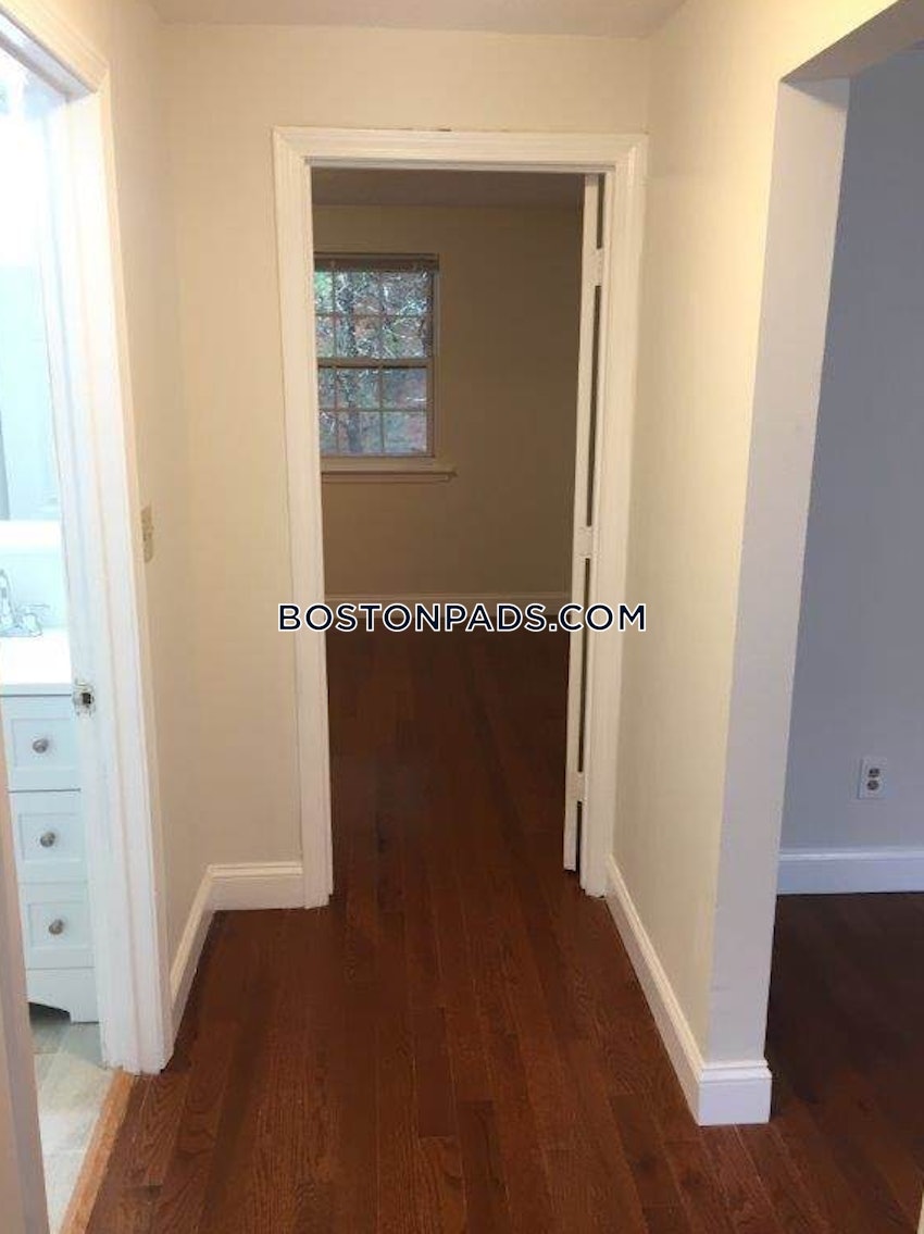 PLYMOUTH - 2 Beds, 1 Bath - Image 12