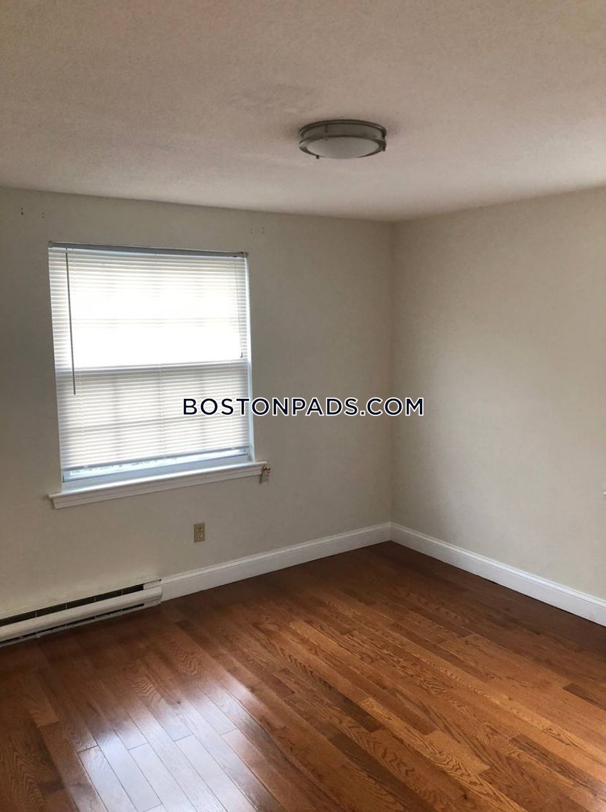 PLYMOUTH - 2 Beds, 1 Bath - Image 19