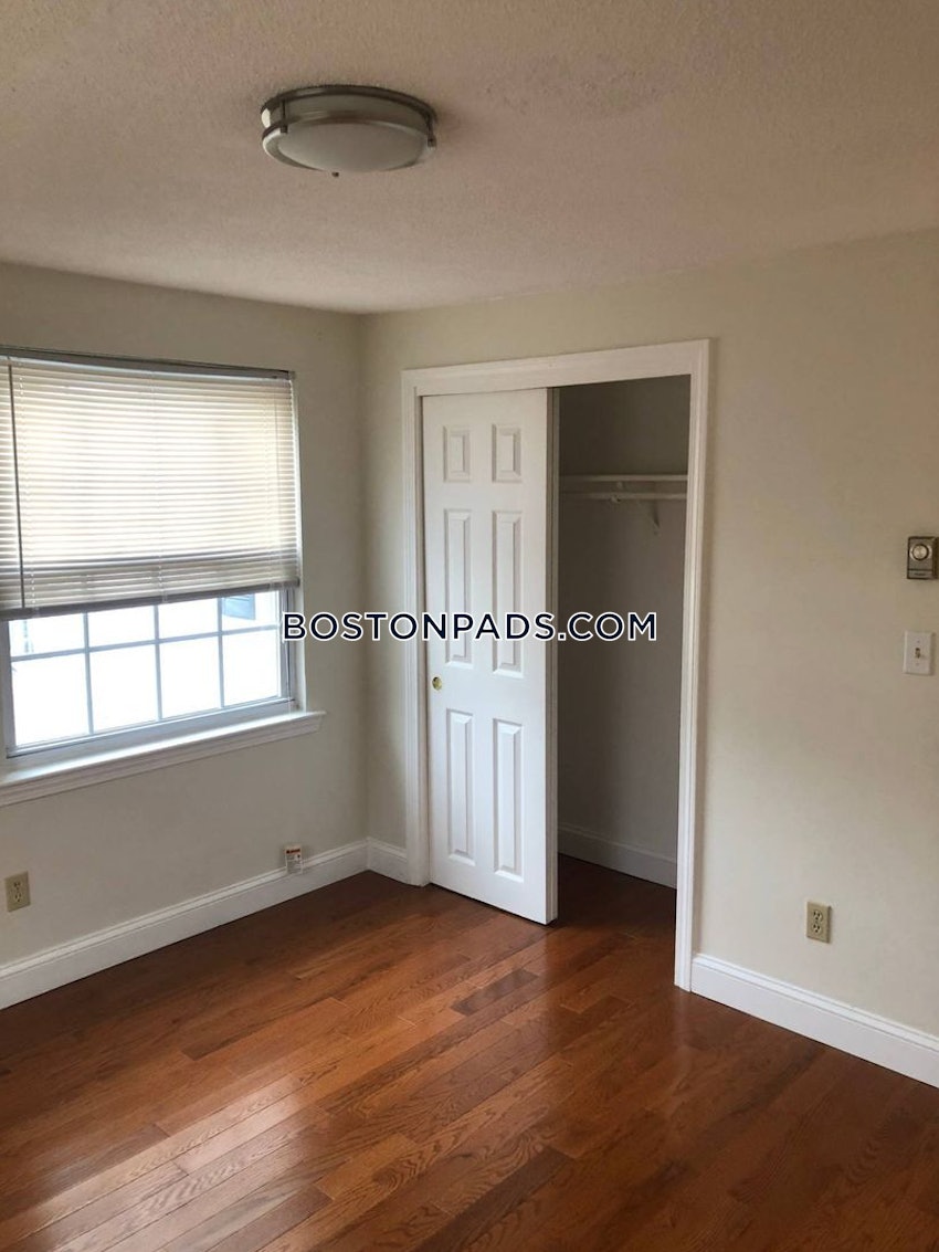 PLYMOUTH - 2 Beds, 1 Bath - Image 9