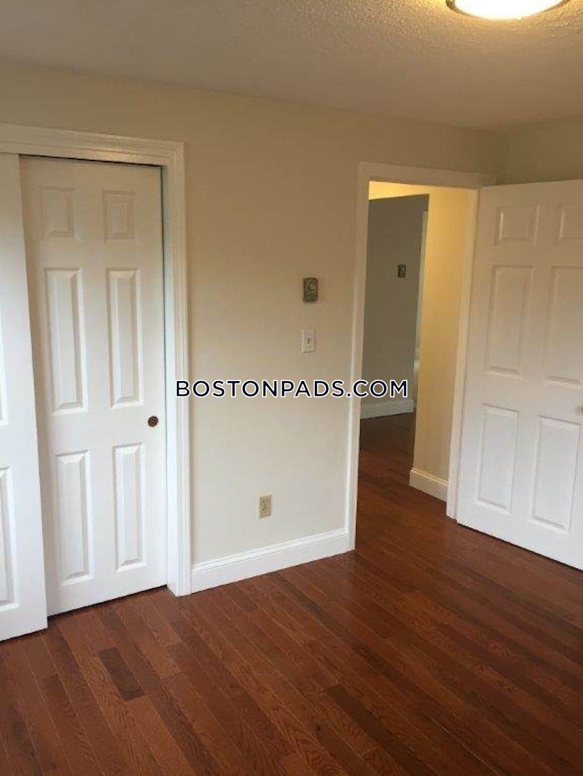 PLYMOUTH - 2 Beds, 1 Bath - Image 13
