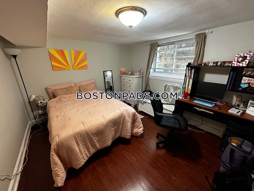 BOSTON - BRIGHTON - CLEVELAND CIRCLE - 2 Beds, 1 Bath - Image 6