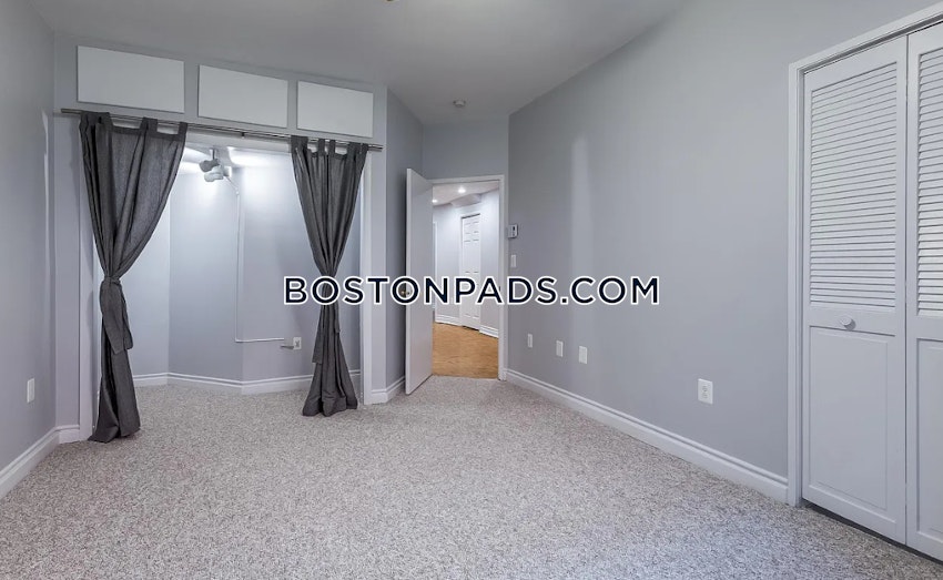 BOSTON - NORTHEASTERN/SYMPHONY - 2 Beds, 1 Bath - Image 2