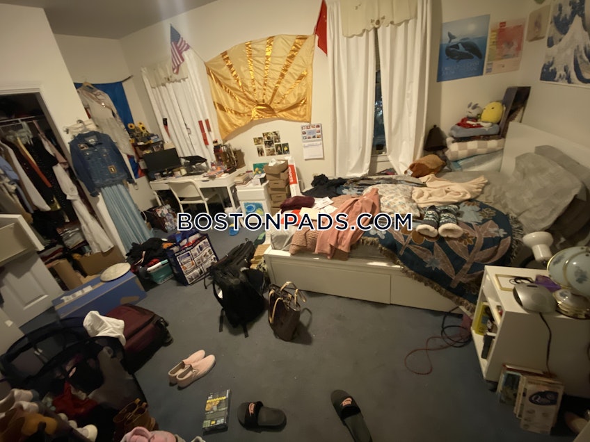 Boston - $4,000+ /month