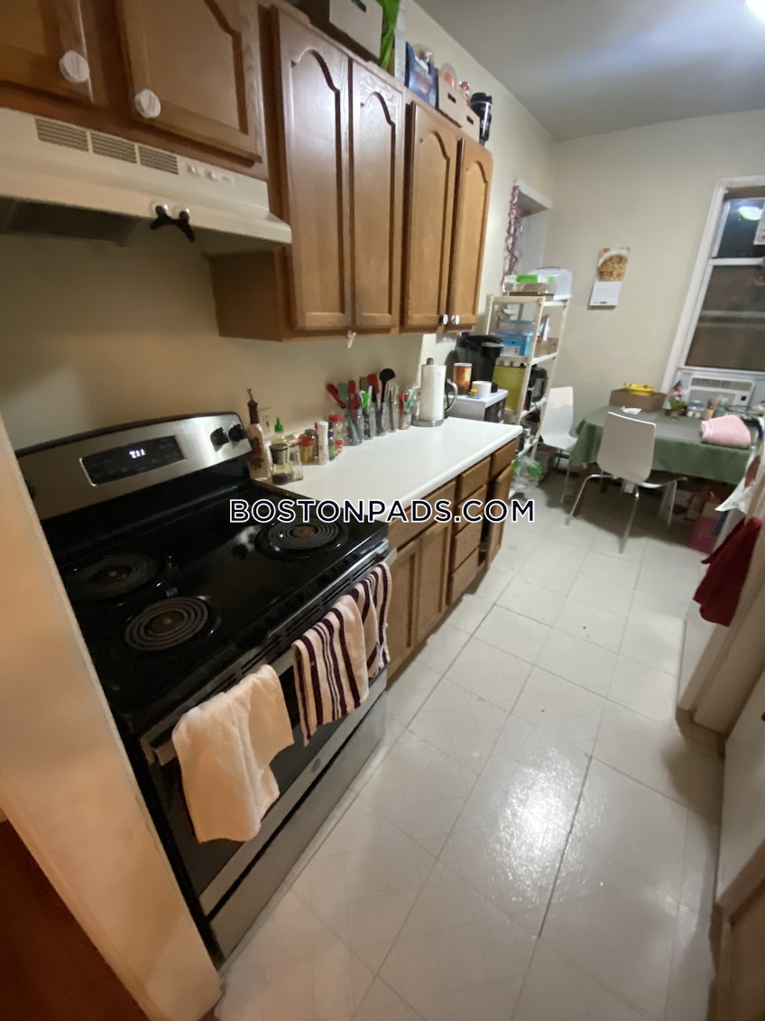 Boston - $4,000+ /month