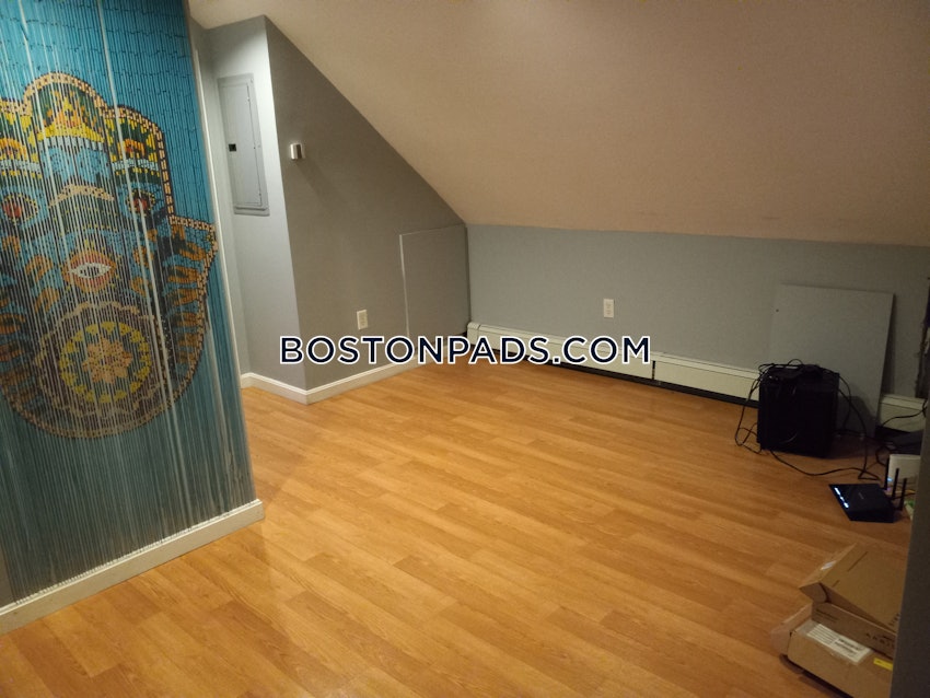 BOSTON - BRIGHTON - BRIGHTON CENTER - 5 Beds, 2 Baths - Image 10