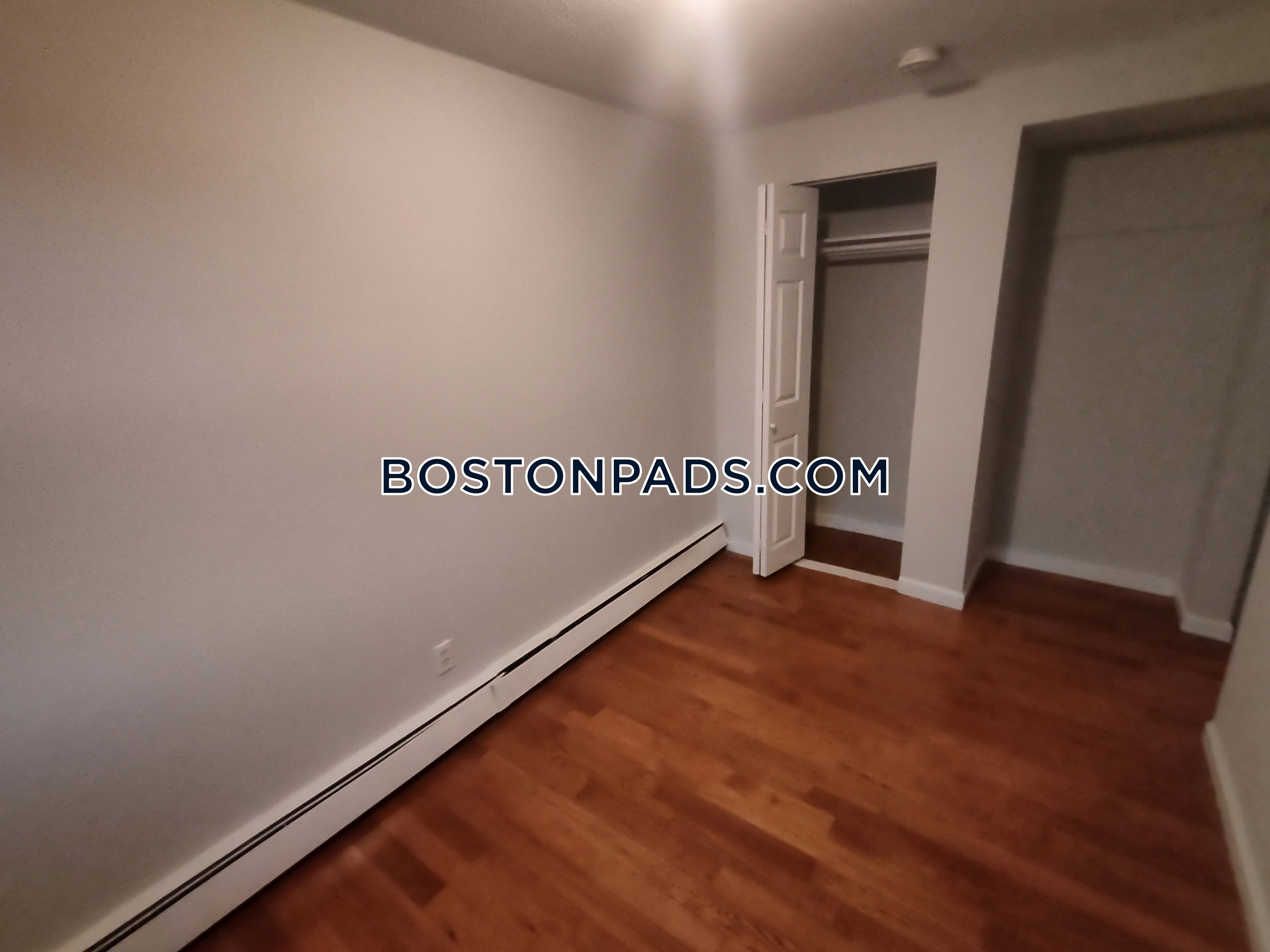 Boston - $2,925
