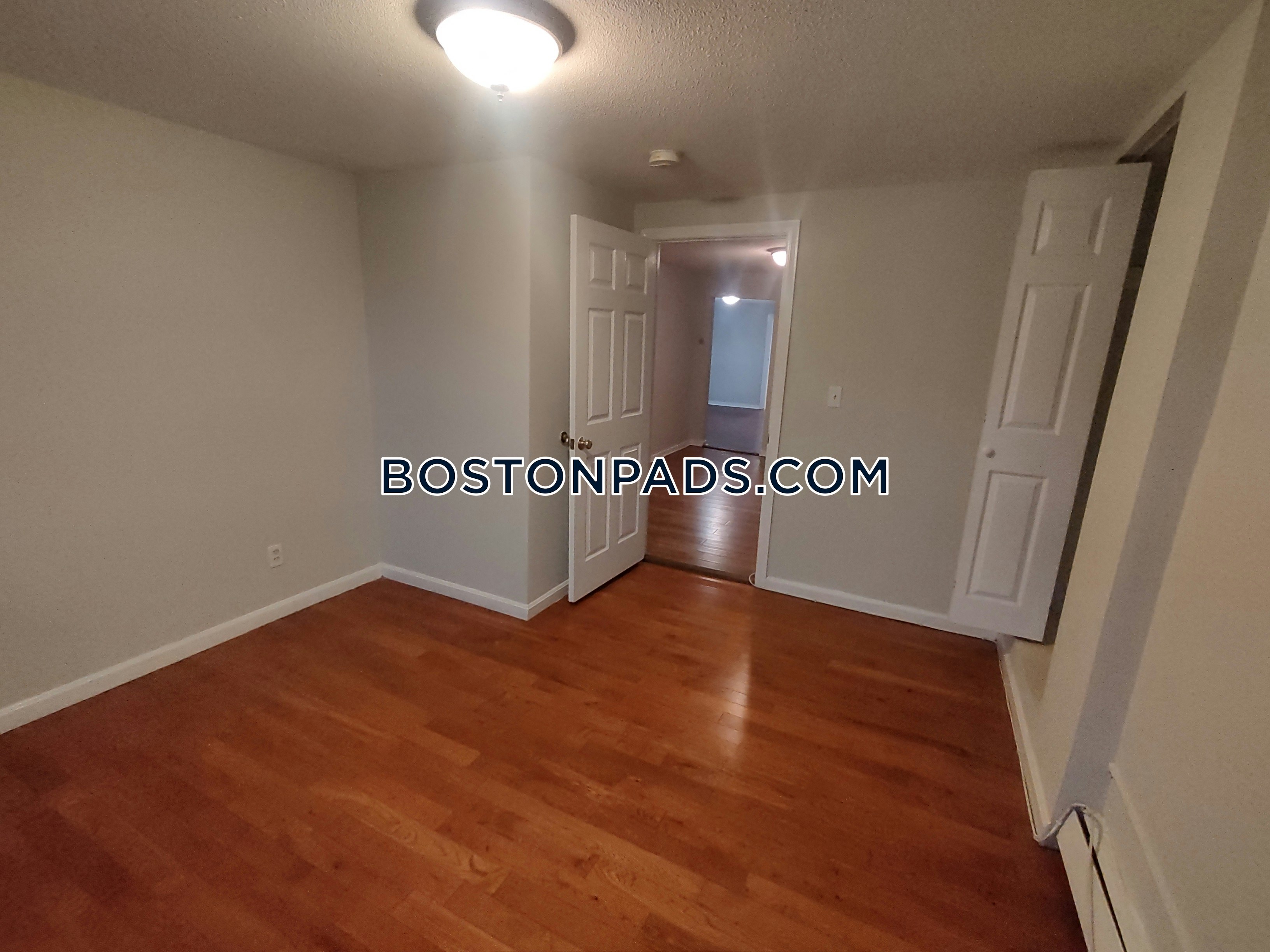 Boston - $2,925