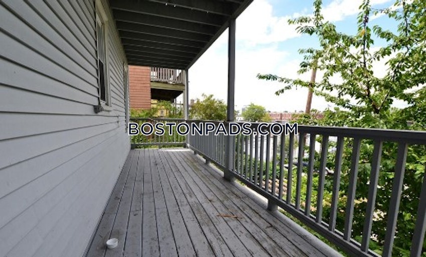 BOSTON - ALLSTON - 3 Beds, 2 Baths - Image 6